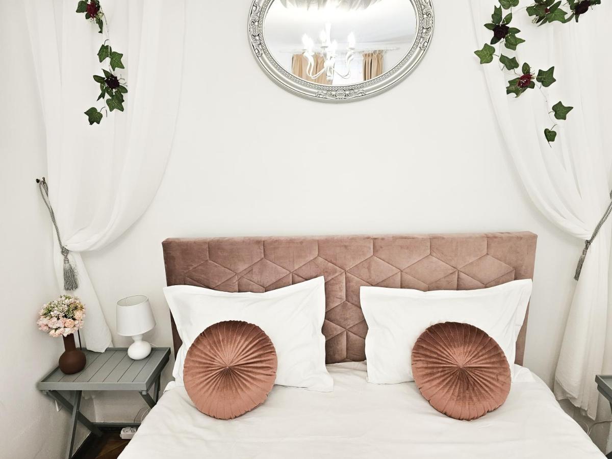 Ferienwohnung Marigold Boutique Brașov Exterior foto